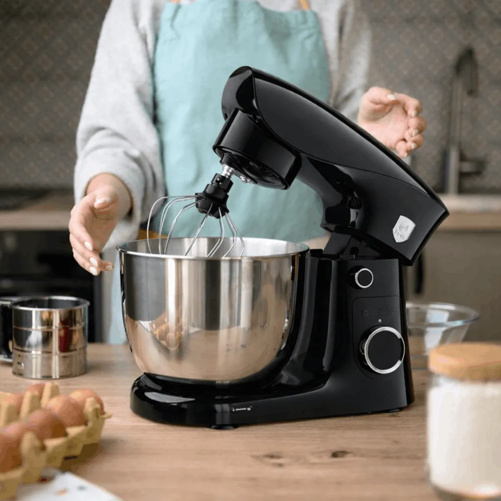 UN AJUTOR DE ÎNCREDERE ÎN BUCĂTĂRIE, PENTRU CAPODOPERE CULINARE